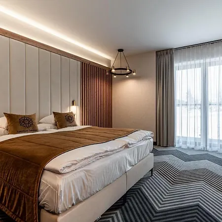 Aparthotel Zakopane 3* زاكوباني