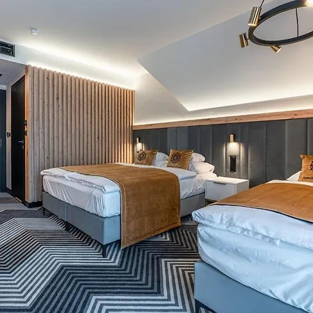 Aparthotel Zakopane アパートホテル ザコパネ