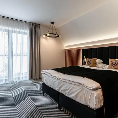 Aparthotel Zakopane ザコパネ